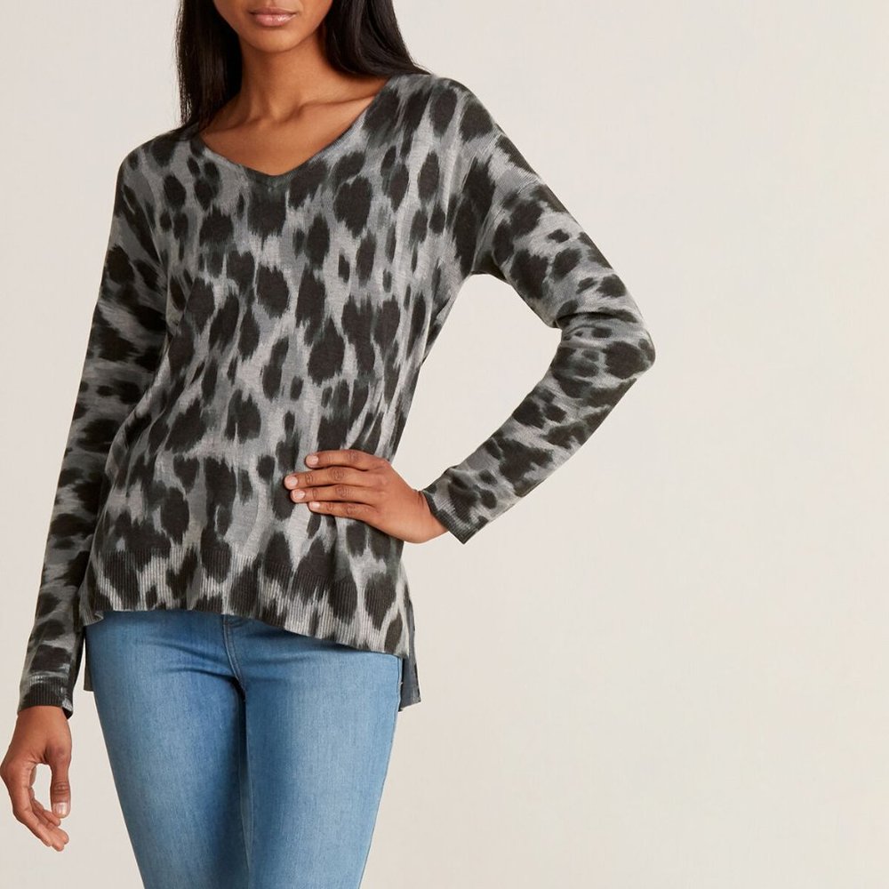 New Magaschoni Leopard V-Neck Cashmere Blend Sweater Size S